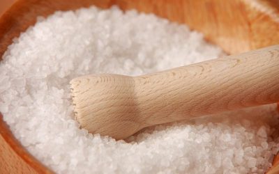 Pourquoi réduire le sel dans vos plats pour une meilleure santé ?